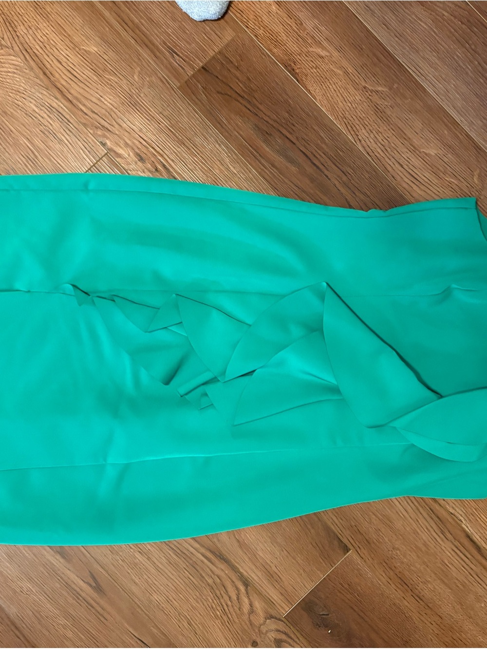 Vince Camuto Ruffle-Front Halter Sheath Dress - Picture 4 of 5